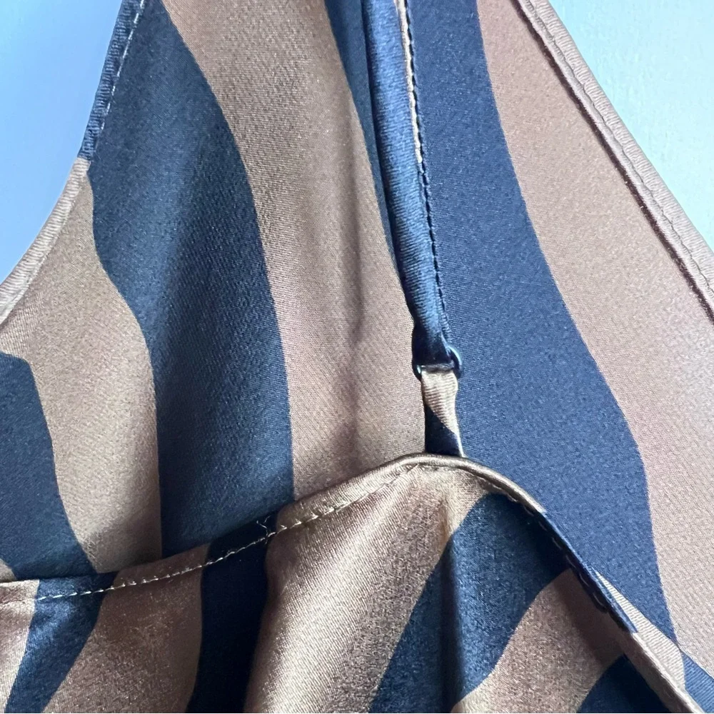 Banana Republic 100% silk XL Animal Print Camisole Sold Out - Picture 14 of 15